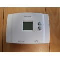 Thermostat numérique Honeywell à batterie